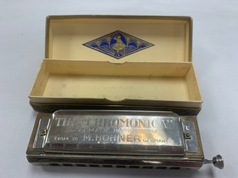 THE CHROMONICA (CHROMATIC HAMONICA)MADE BY M.HOHNER  ENGLAND W/ORIGINAL BOX