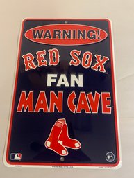 BOSTON RED SOX METAL SIGN    8 X 11.5'    LIKE NEW