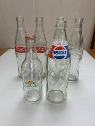 VINTAGE SODA BOTTLE LOT WITH ORANGE CRUSH W CAP, PEPSI, COCA COLA