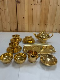 ROYAL WINSTON LOT OF DISHES
