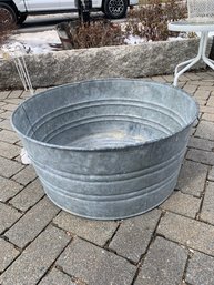 GALVINIZED WASH BUCKET