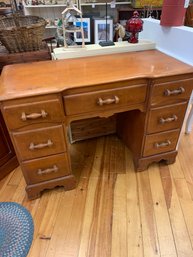 VIRGINIA HOUSE MAPLE DESK