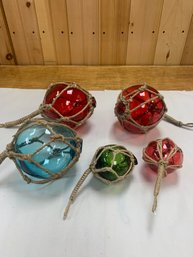 LOT OF 5 COLORED NETTED BALLS