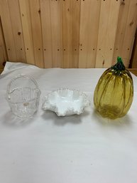 LOT OF 3 GLASS PIECES