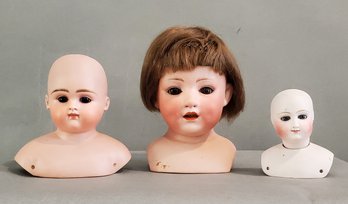 LOT OF 3 BISQUE DOLL HEADS GERMAN / FRENCH
