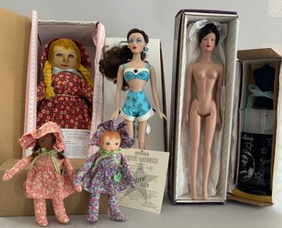 Lot Of 5 Modern Dolls/items