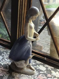 11 Inch Tall Vintage Statue Woman With Duck