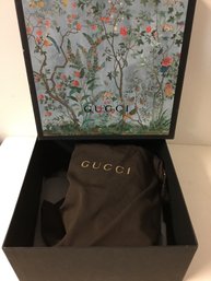 Gucci Padlock Leather Handbag With Storage Bag And Box