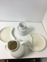 5 Pieces Of White Tableware