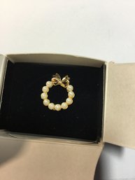 Vintage Avon Pearlesque Pin New In Box